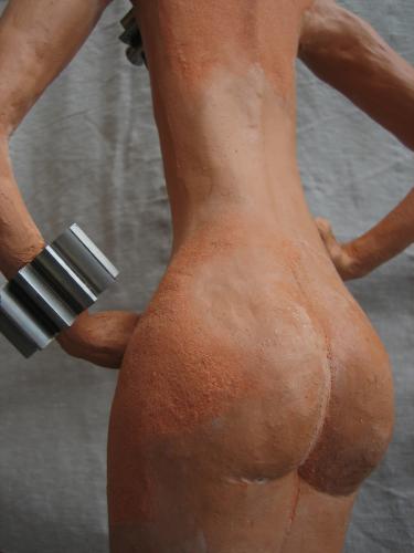 Cogwhell Jane<br>Ceramic  Steel<br>57 cm